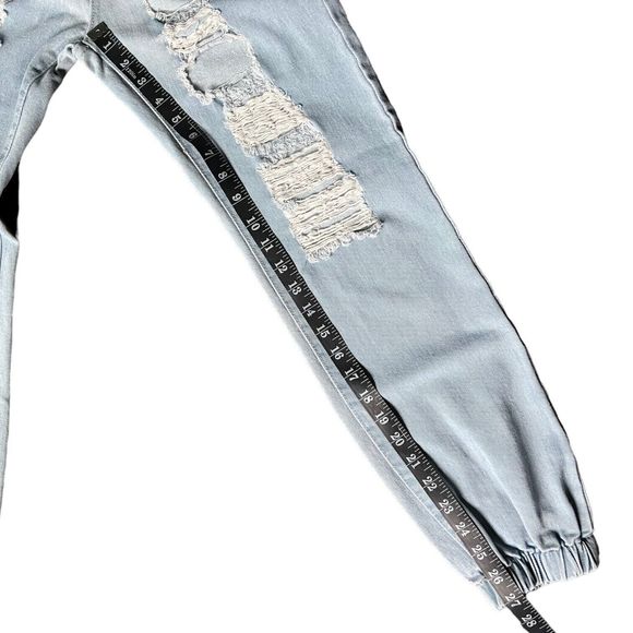Women's High Waisted Light Wash Distressed Jogger Jeans XS 25" W x 27", 11" Rise - Picture 8 of 11